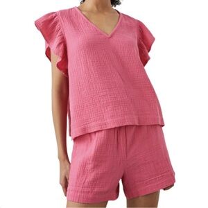 NWT Rails Lela Flutter Sleeve Gauze Top in Hibiscus, Size M